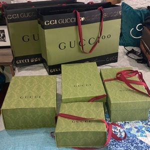 authentic gucci boxes and bags